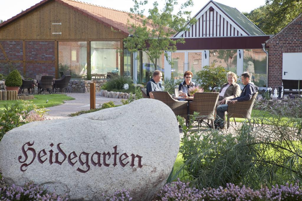 Stoessels Hotel Altenmedingen Exterior photo